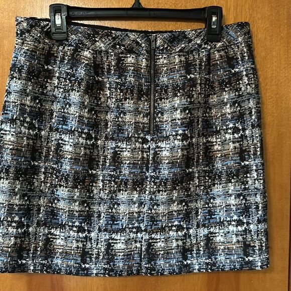 Tweed mini skirt - Picture 3 of 6